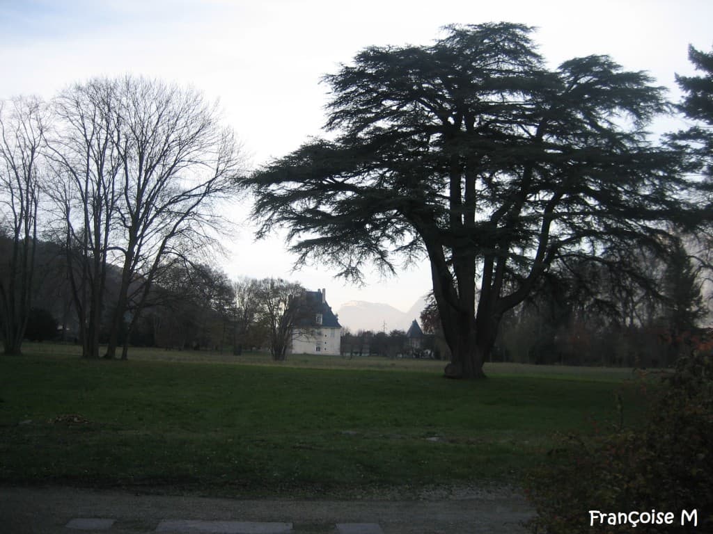 Chateau (Françoise M)