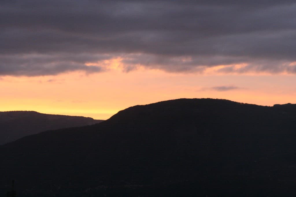 Ciel a demi couvert
