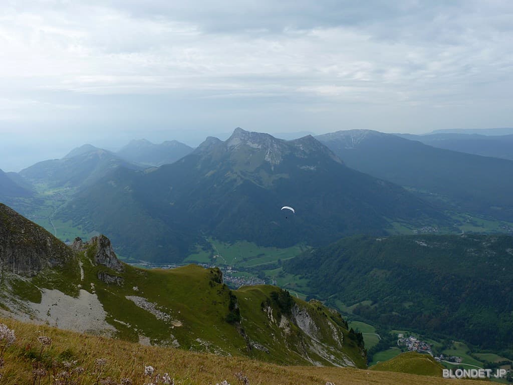 Ecole et Mt Colombier
