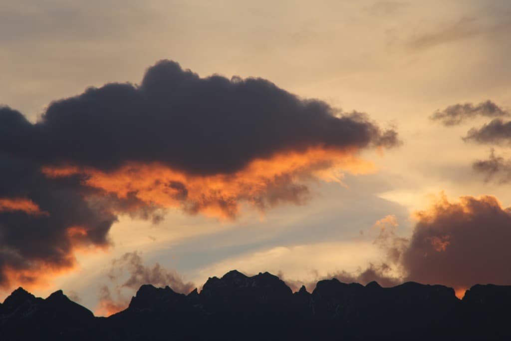 Le soleil se lève (EL)