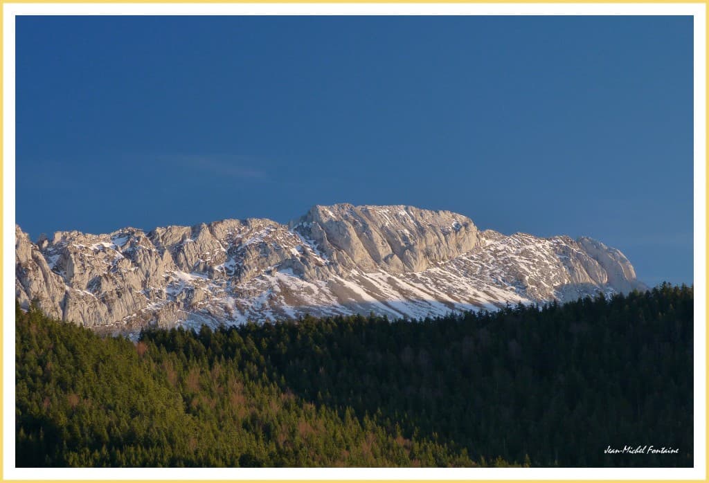 neige peau de chagrin dans les Alpes