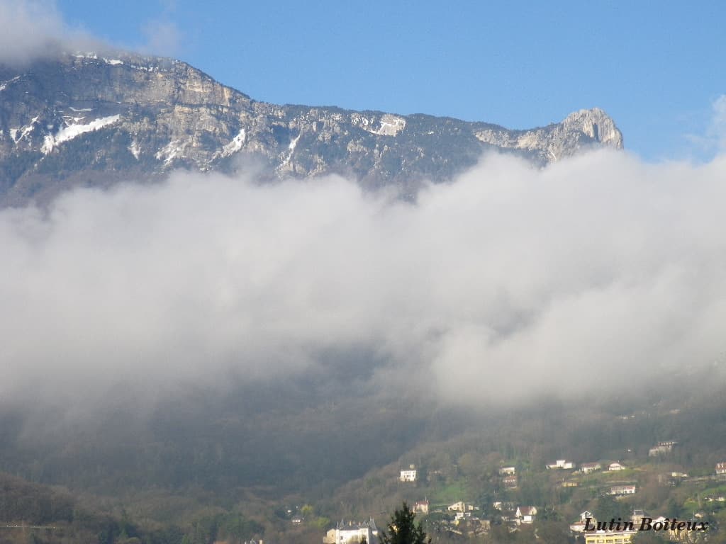 nuages sur le Moucherotte et  3 Pucelles