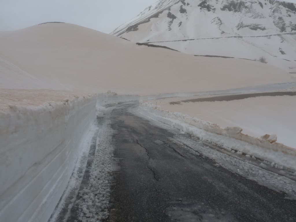 Déneigement col du Galibier