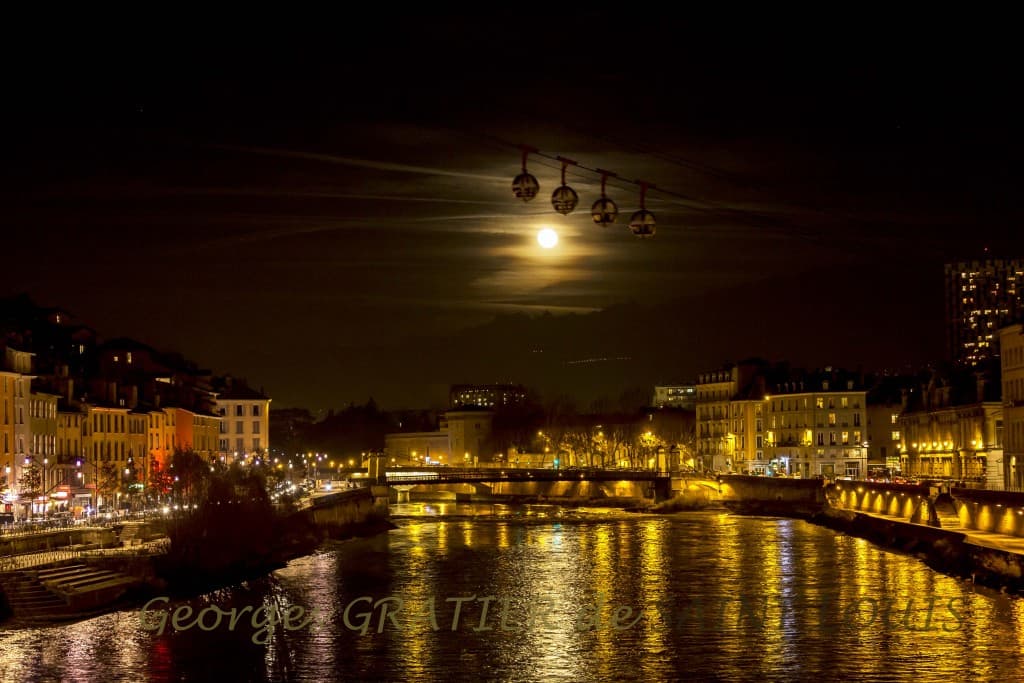 Quand les bulles ont RDV avec la Lune