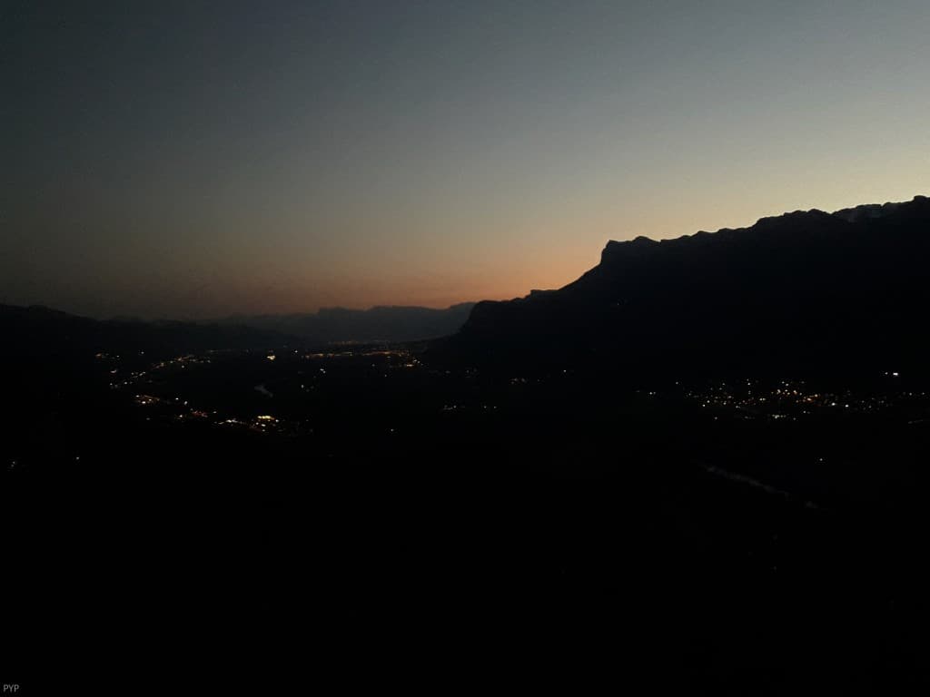 En direction de la Dent de Crolles.