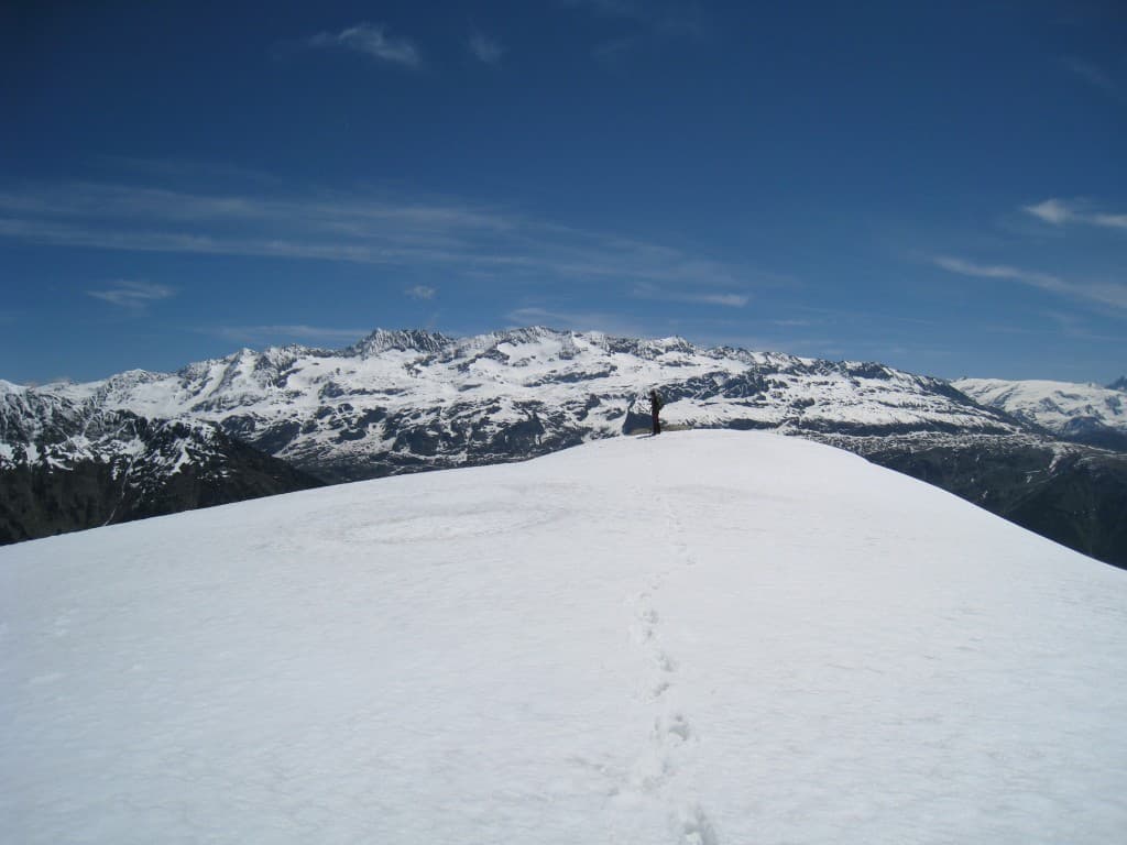Encore beaucoup de neige à 2200m!