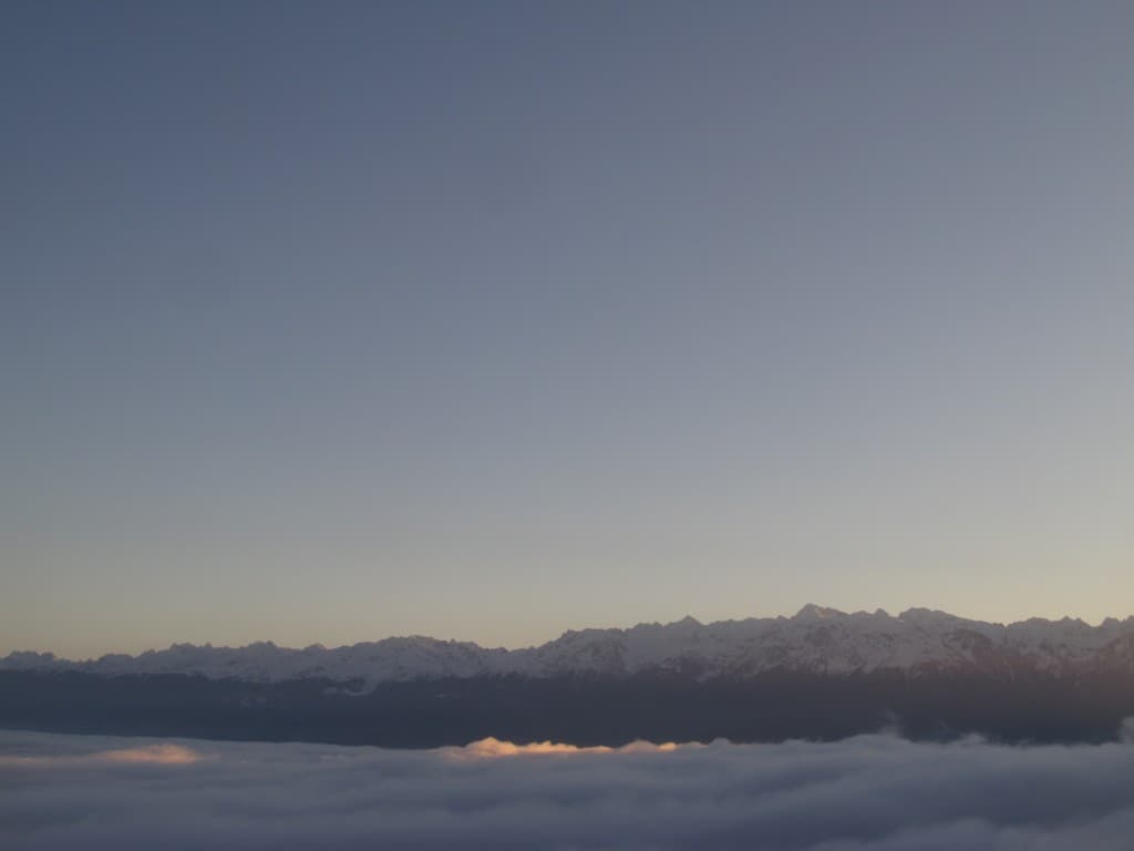 Lever de soleil sur les nuages
