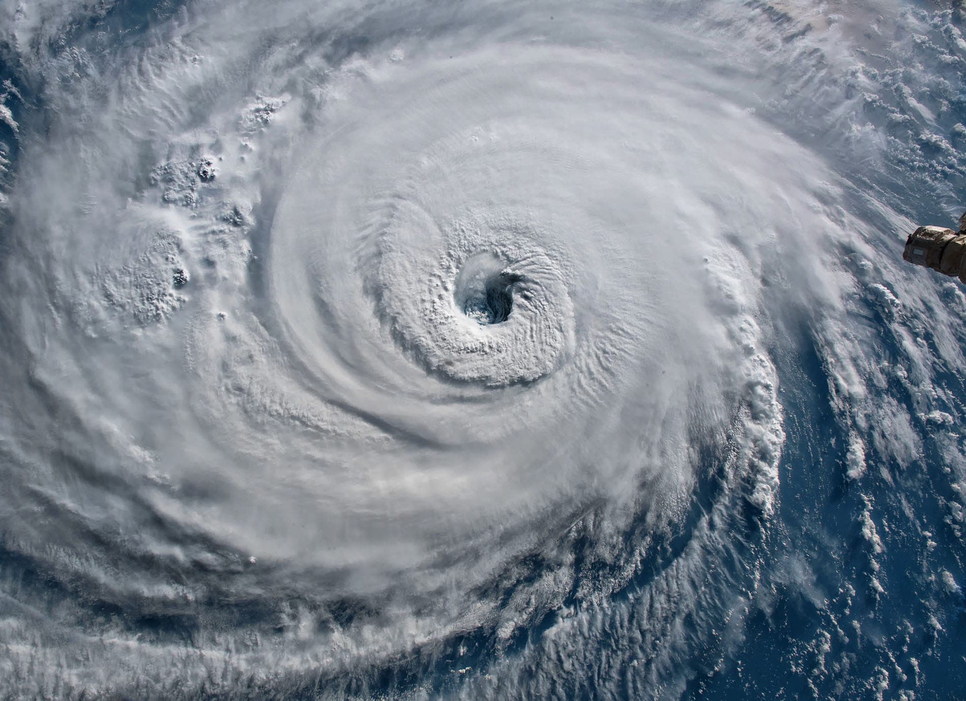 Des cyclones tropicaux ont-ils déjà touché la France ?