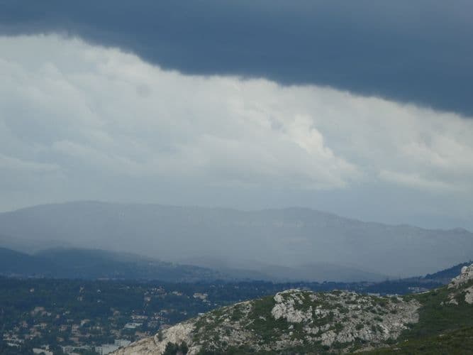 l'orage arrive!