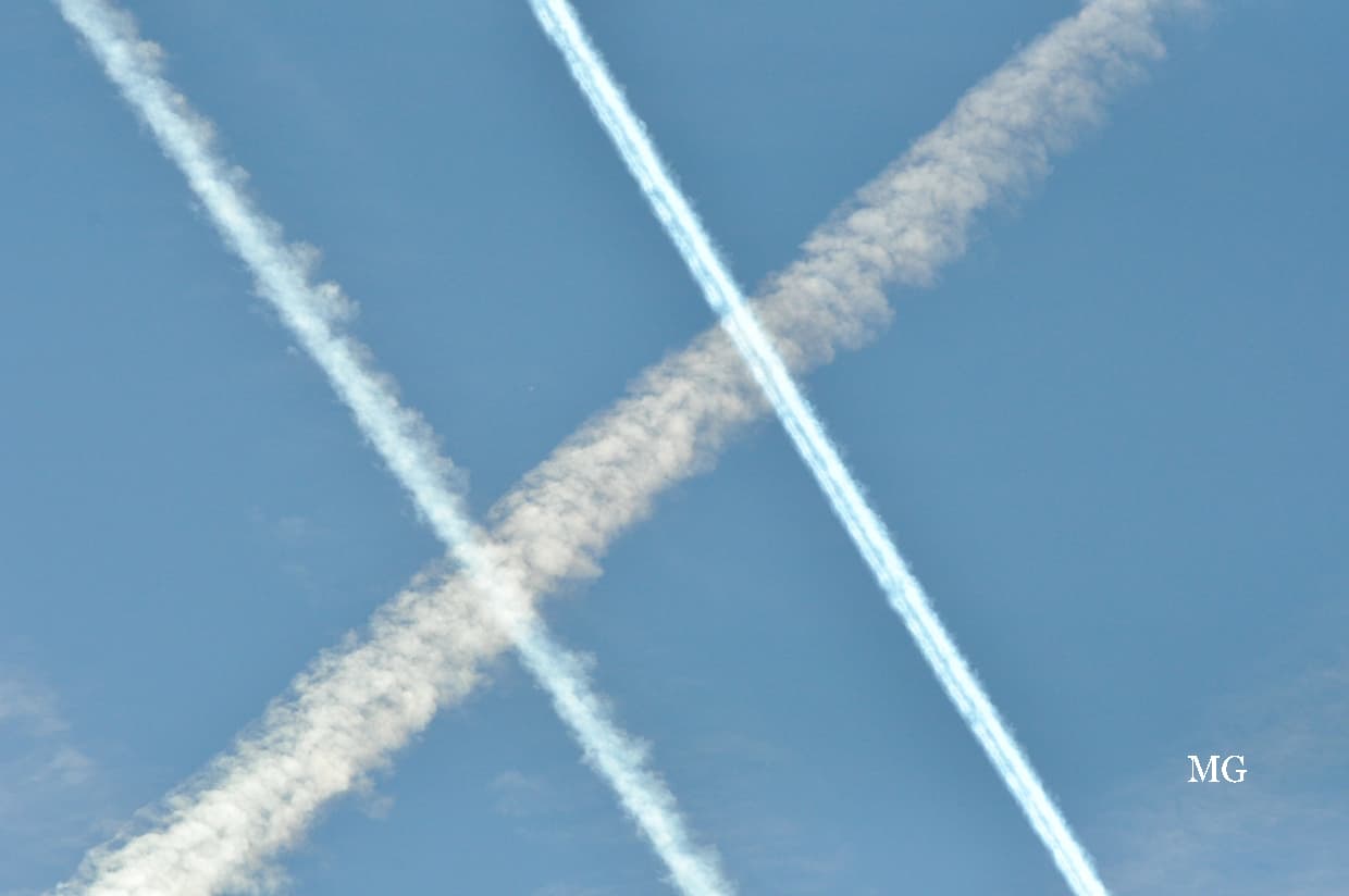 A celui qui feras la plus belle trace aéronautique !!!