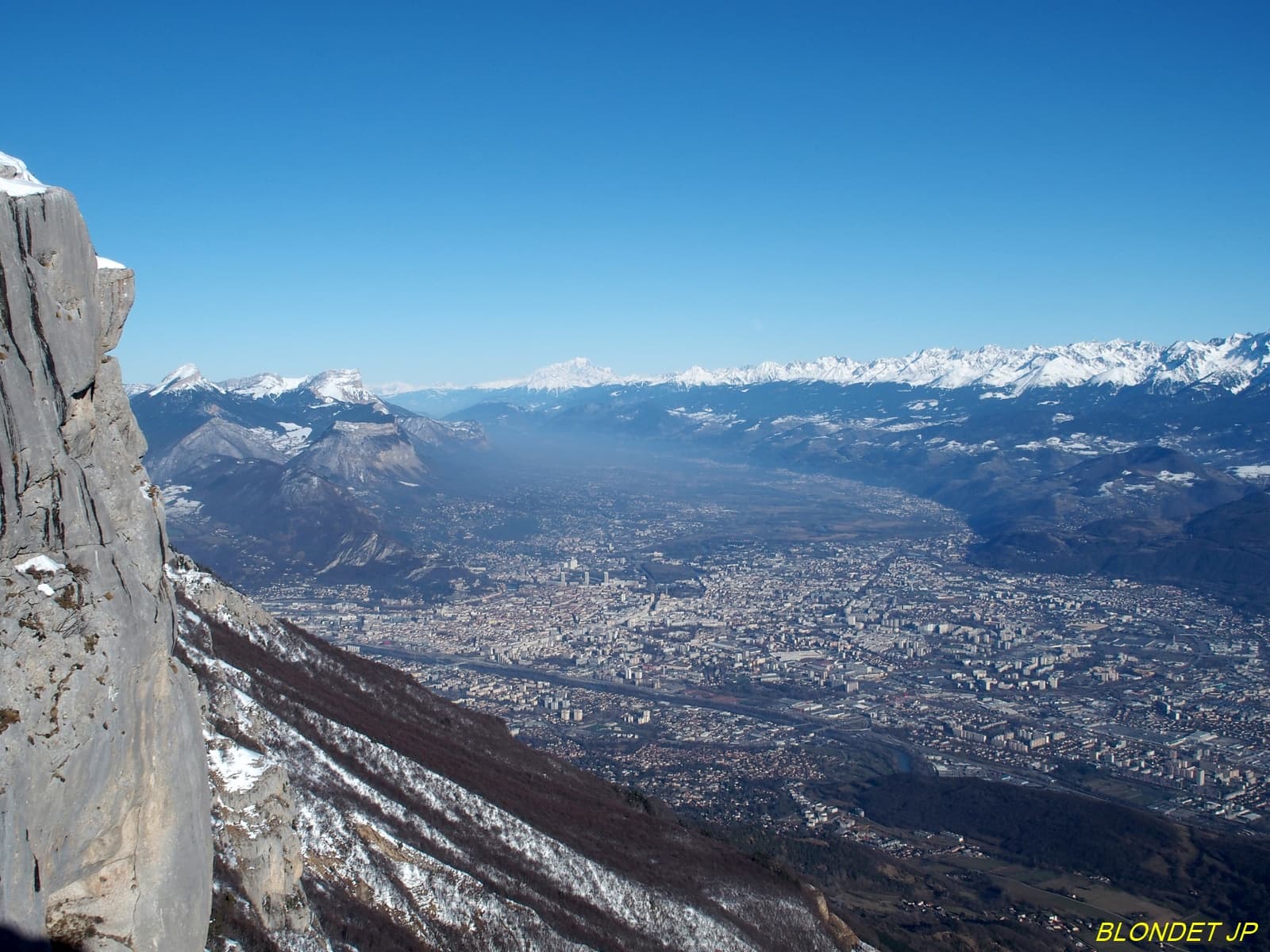 Grenoble vue du Plateau des Ramées