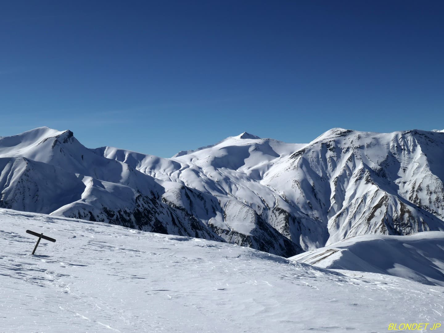 Pic du Mas de la Grave vu de a Basse du Gerbier