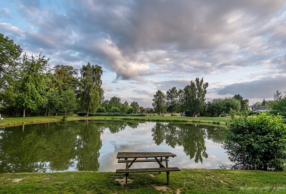 Vue sur un autre étang