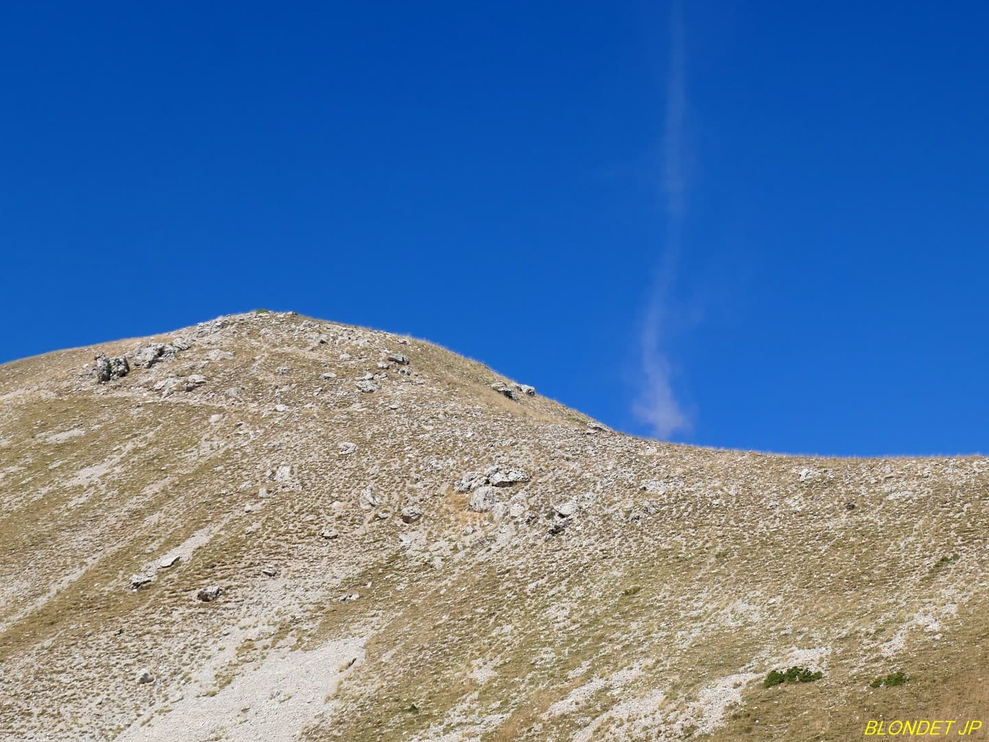 Tourbillon de poussière sur la crête de la Laisse