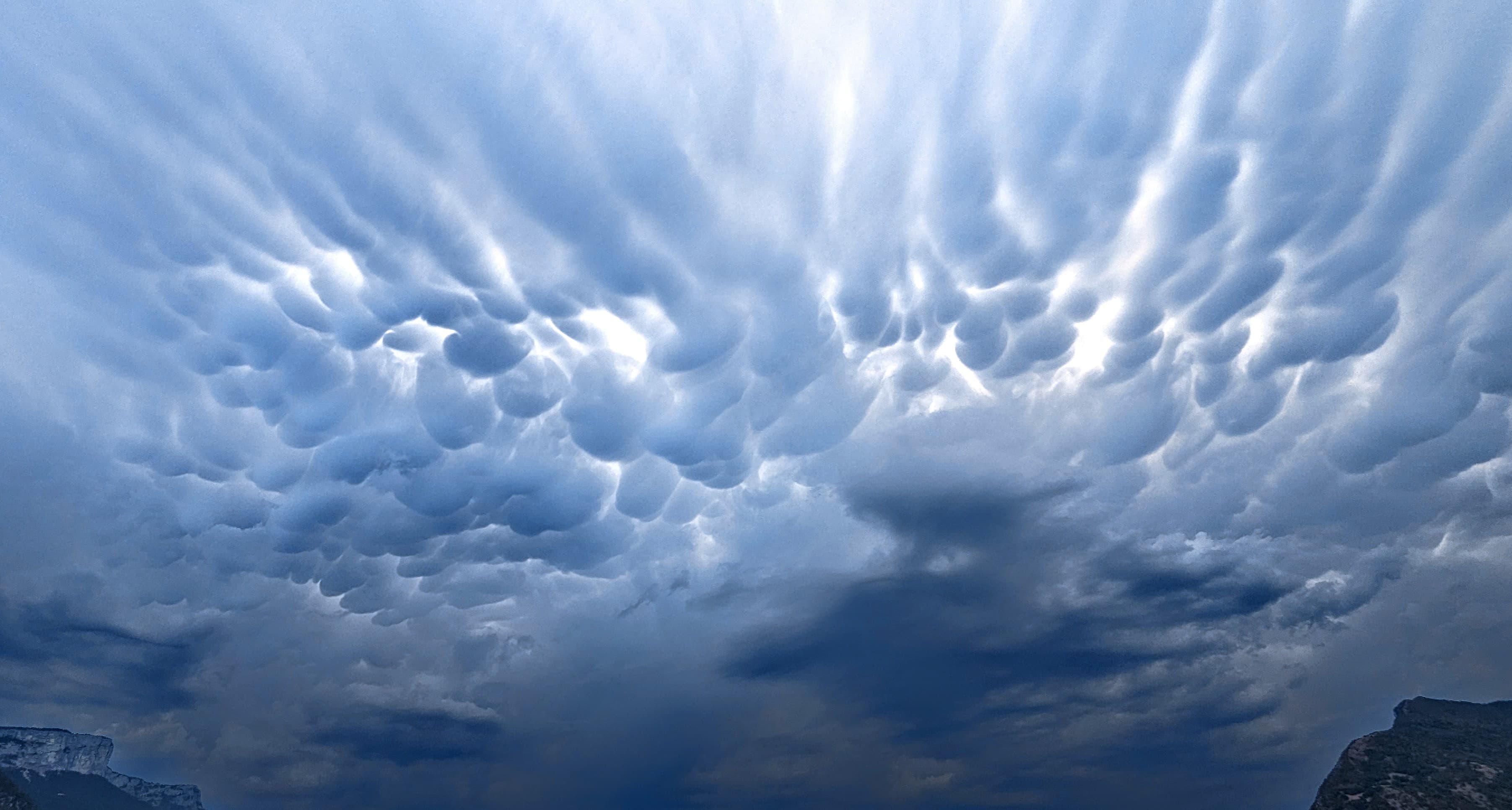 Mammatus 1/2