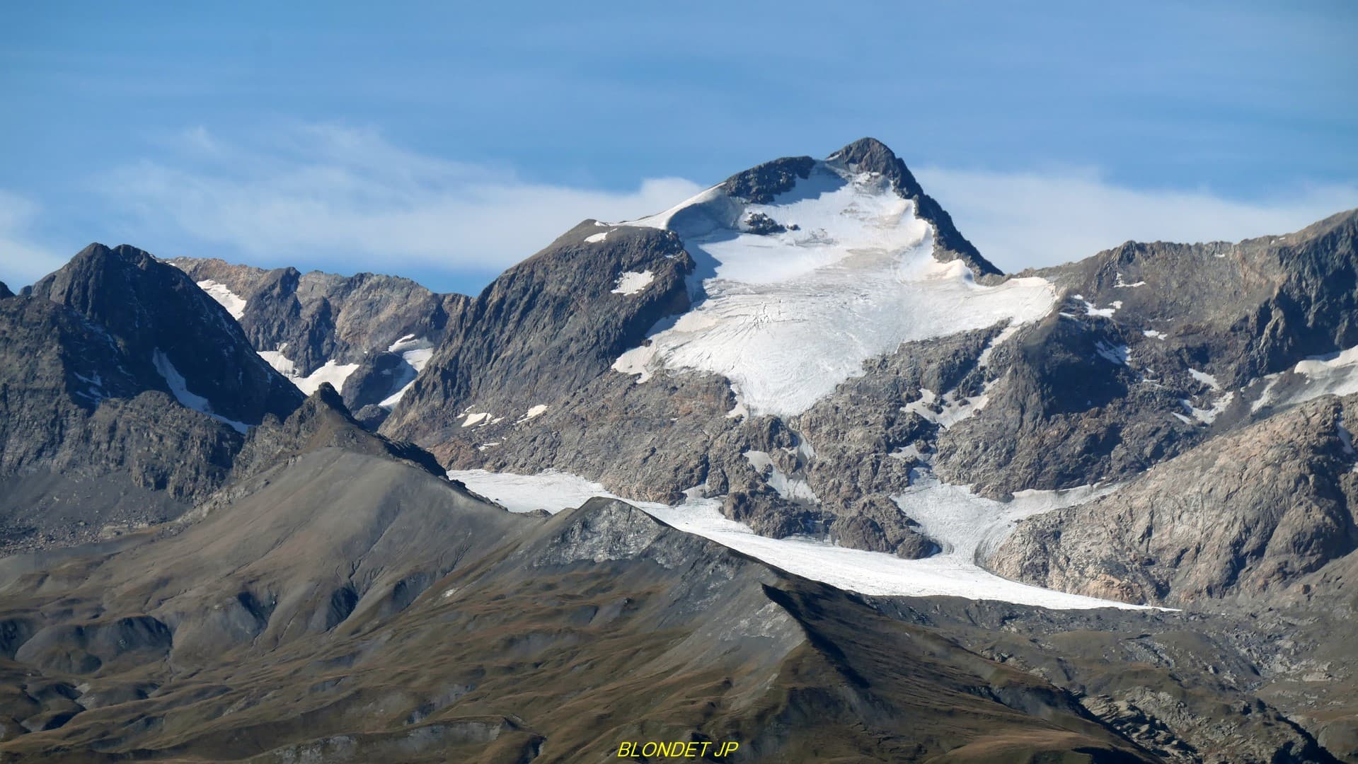 Etendard vu du Mont Charvin