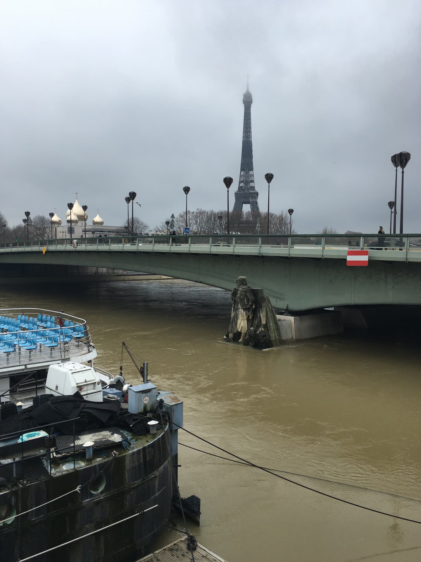 la-crue