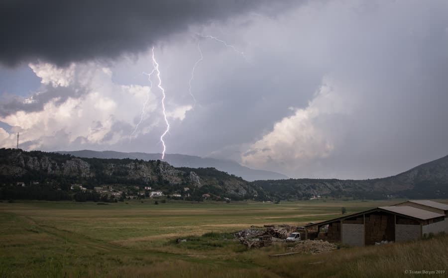 Image d'illustration pour Pourquoi y a t'il autant d'orages en Haute-Provence?