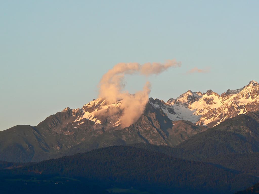 Belledonne au soleil couchant