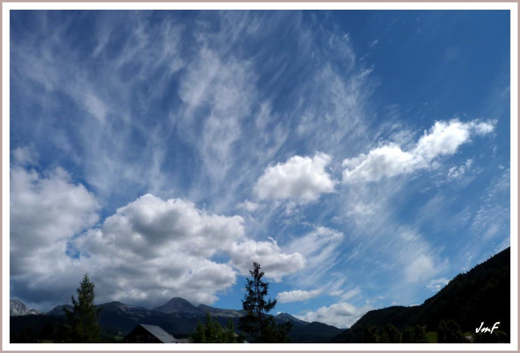 Cirrus et cumulus