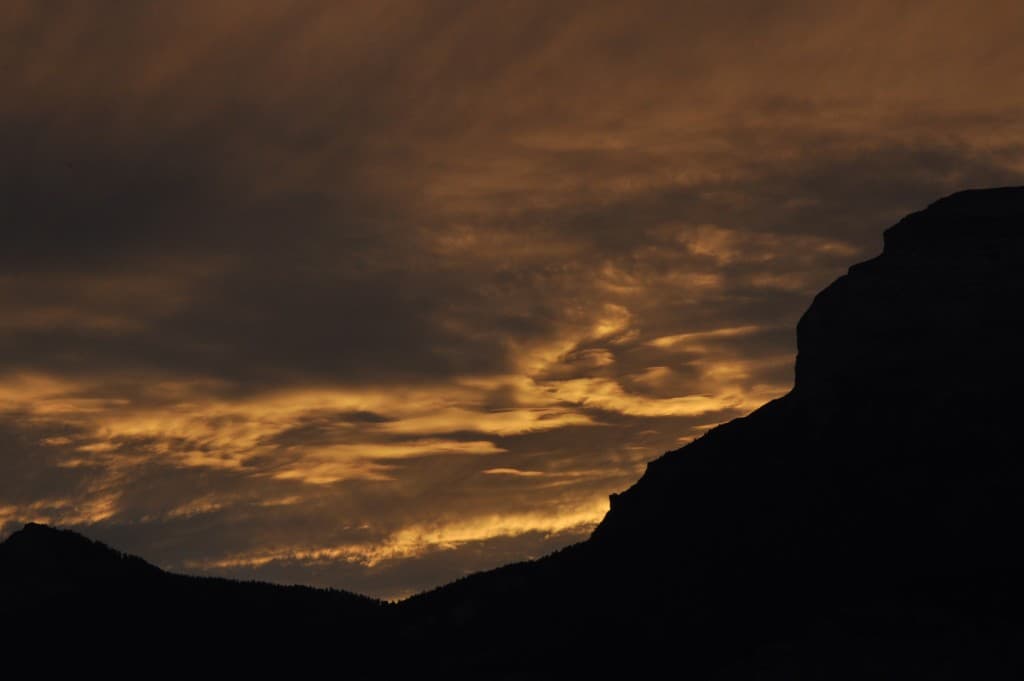 Soleil couchant sous la Dent de Crolles
