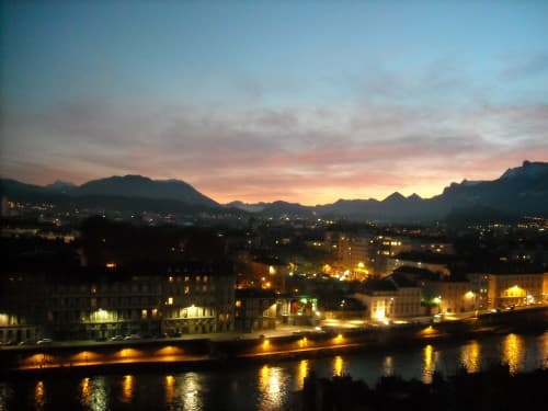 Vue des escaliers du Musée Dauphinois