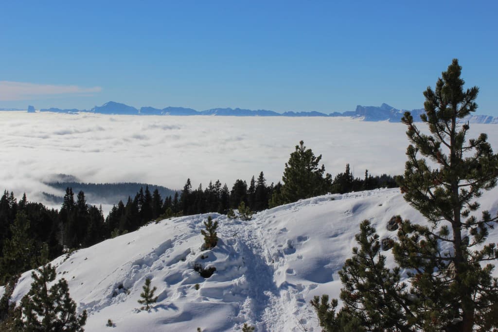 au dessus de la mer de nuages