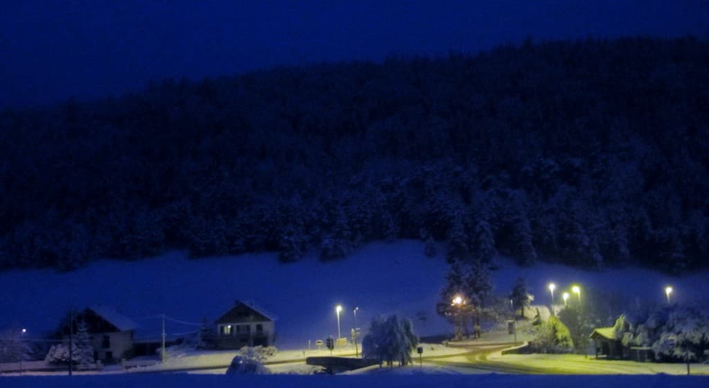 aube blanc bleu (phi)