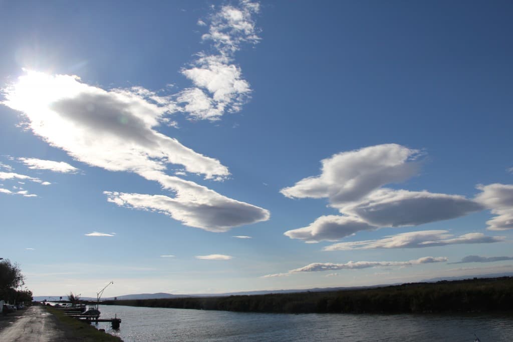 Etranges nuages (EL)