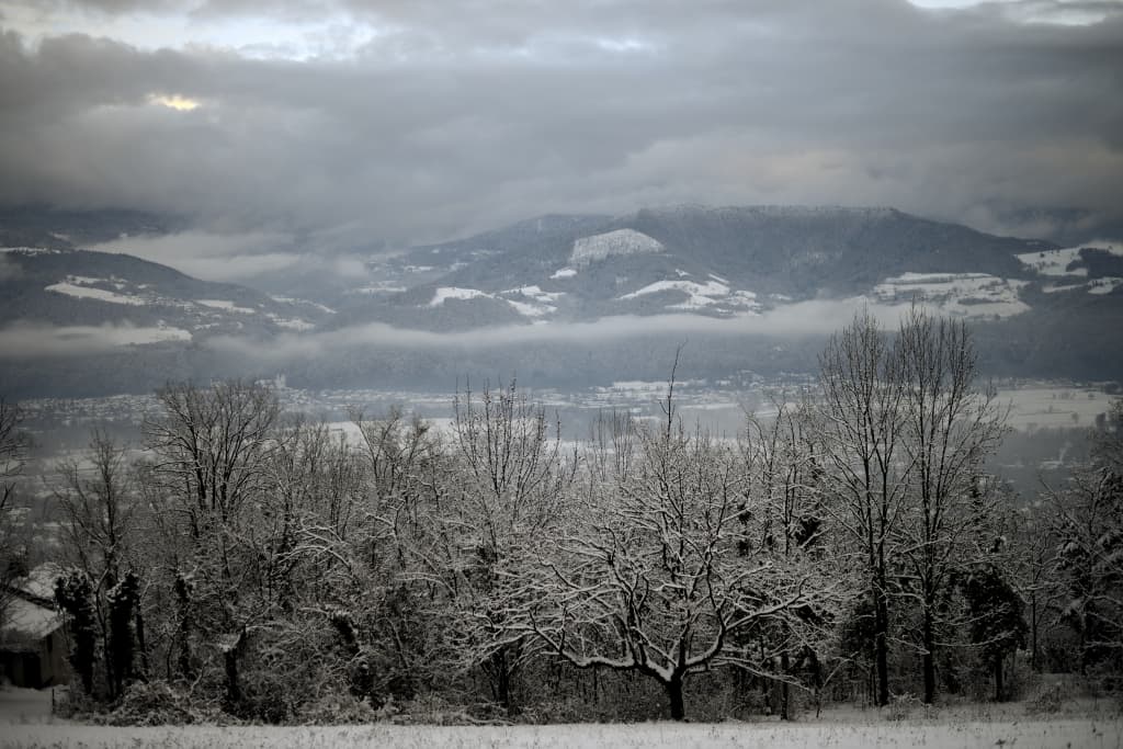Haut Meylan vu sur pied de Belledonne