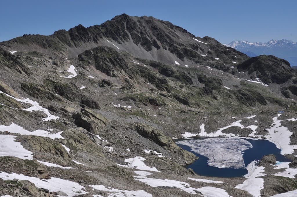 Montagne magique, lac de la Croix.
