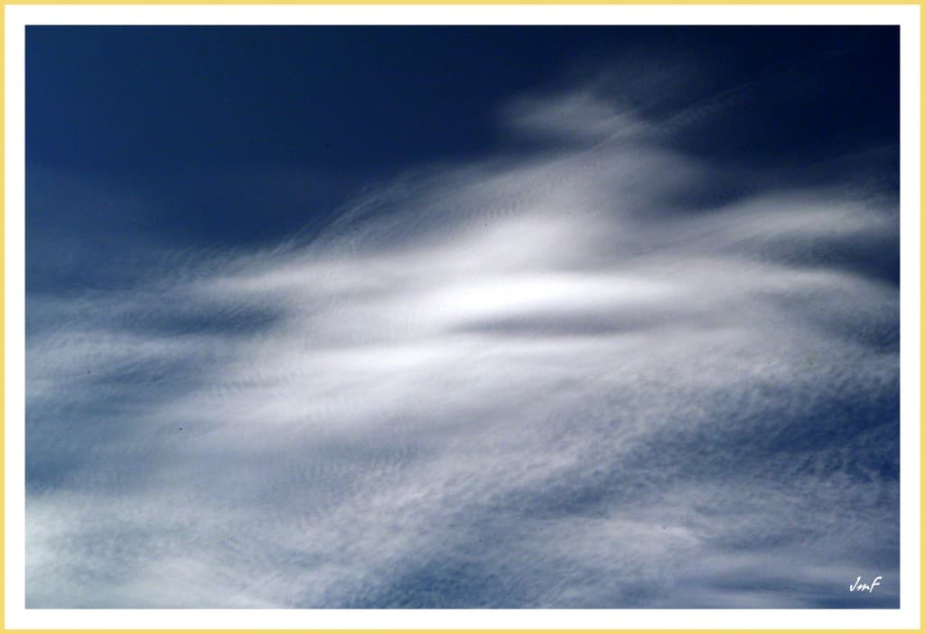 nuages orographiques
