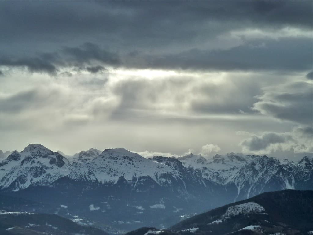 Nuées du sud (M. Alter)