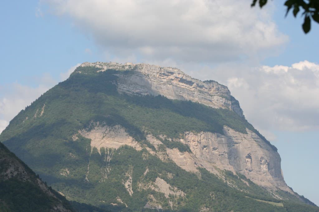 Soeur jumelle de la dent de crolles