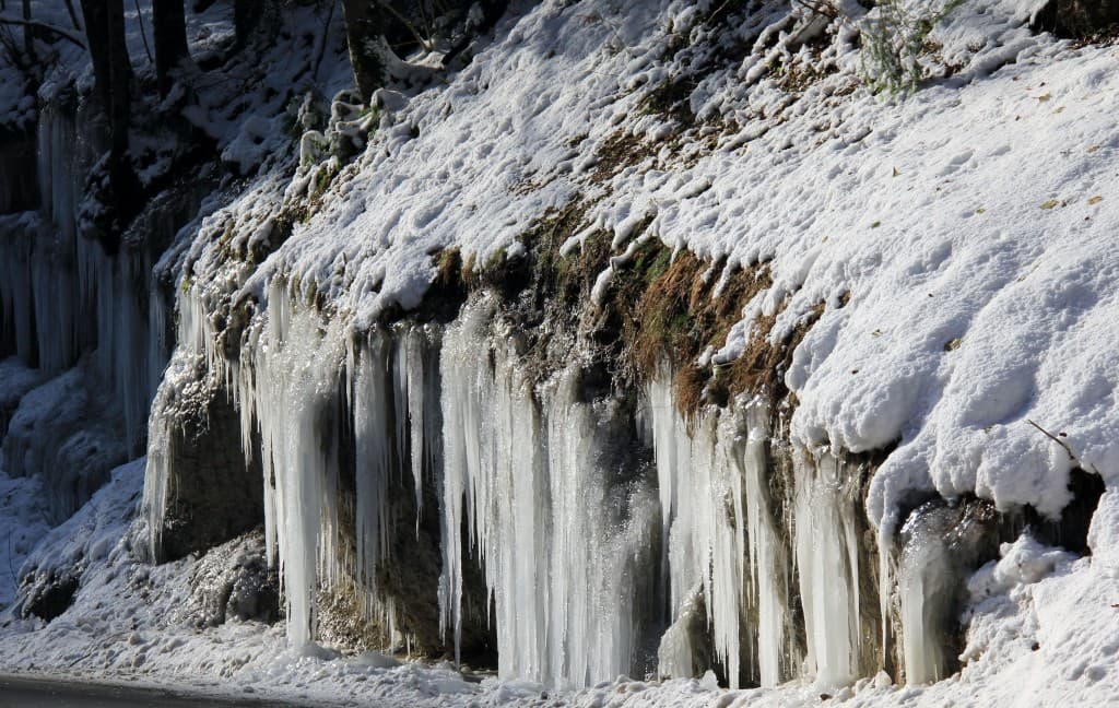 StalagTites .......(phi)