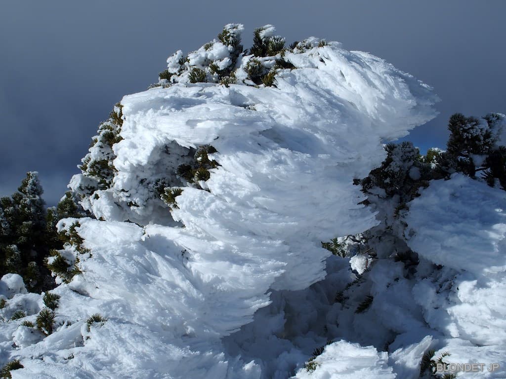 Au sommet de la Croix du Lautaret