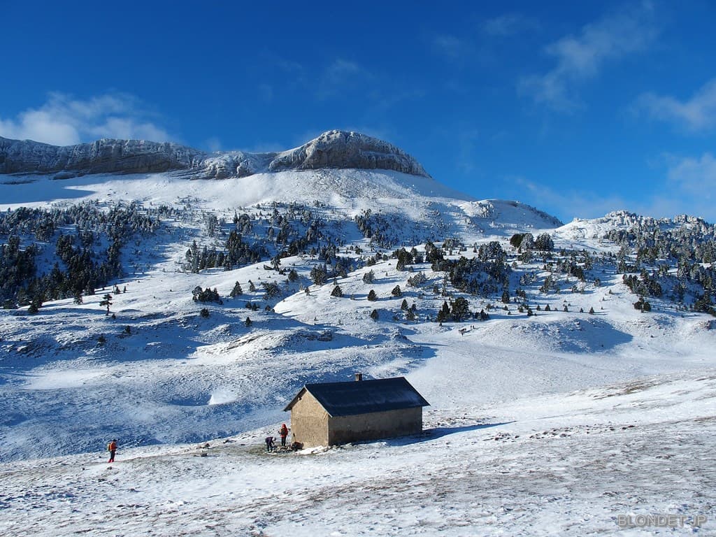 Cabane de l'Essaure et Montagnette