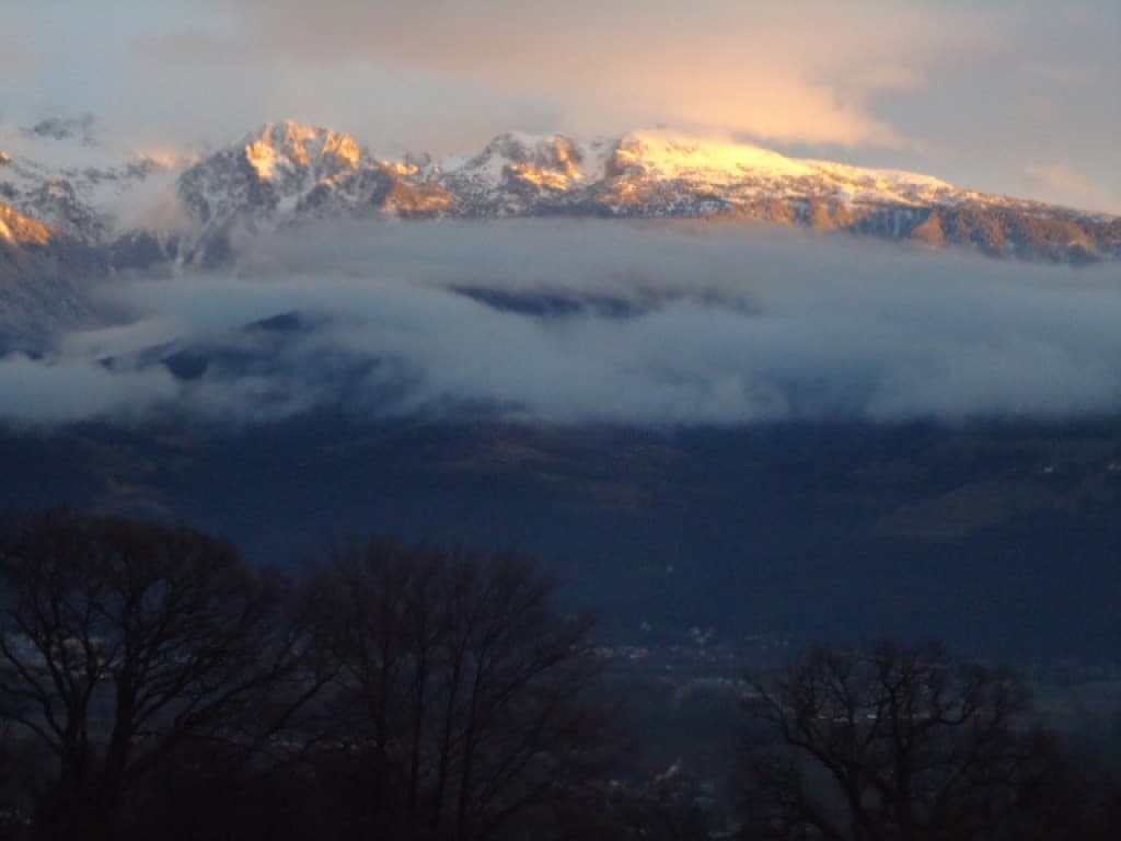 Chamrousse au soleil couchant