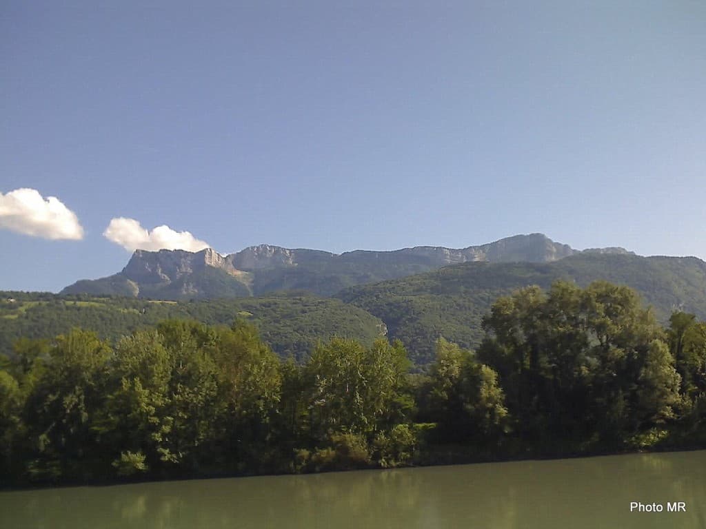 l'Isère côtoie le Vercors