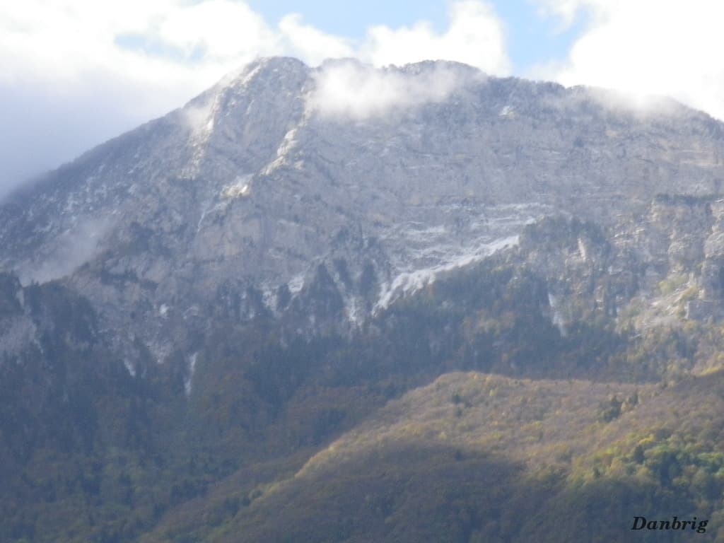 Neige d'automne sur le Moucherotte