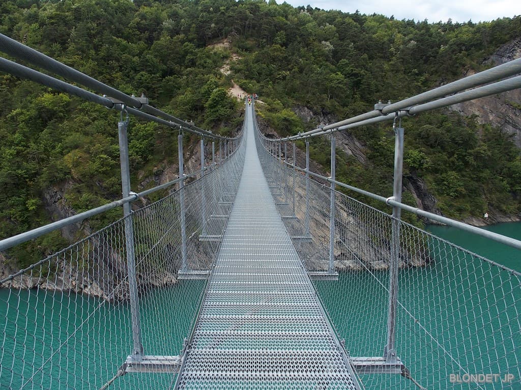 Passerelle himalayenne de l'Ebron