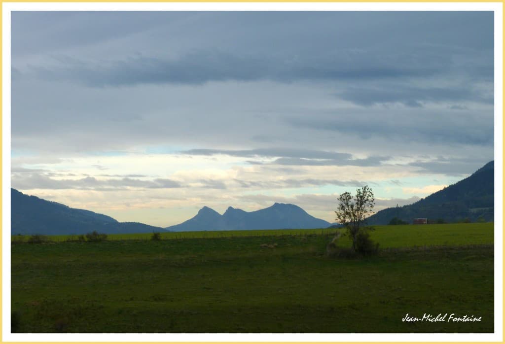 ciel couvert jusqu'au nord de Grenoble 