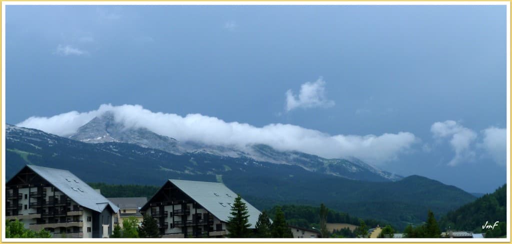 écharpe sur les crêtes du Vercors