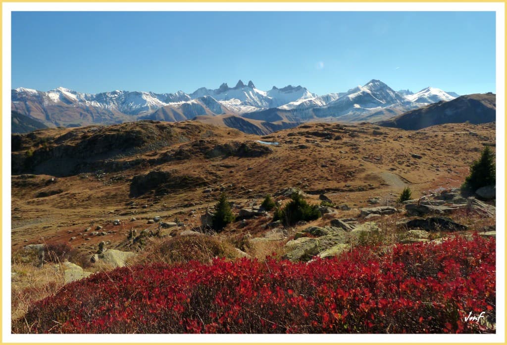 Grand bleu sur les Aiguilles d'Arves