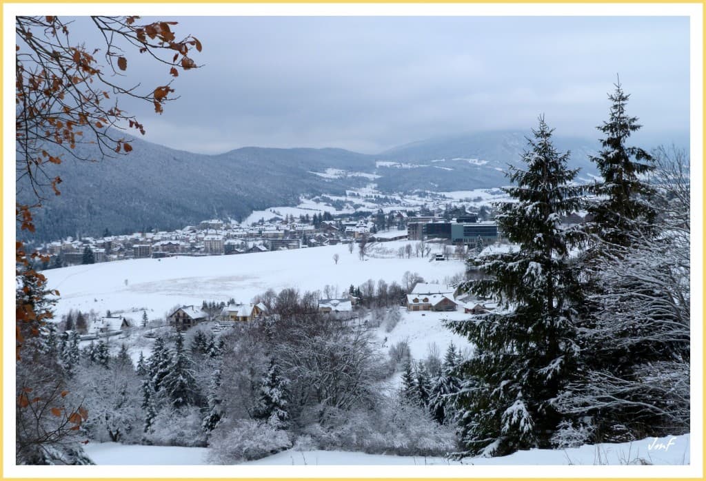 le village figé par la neige