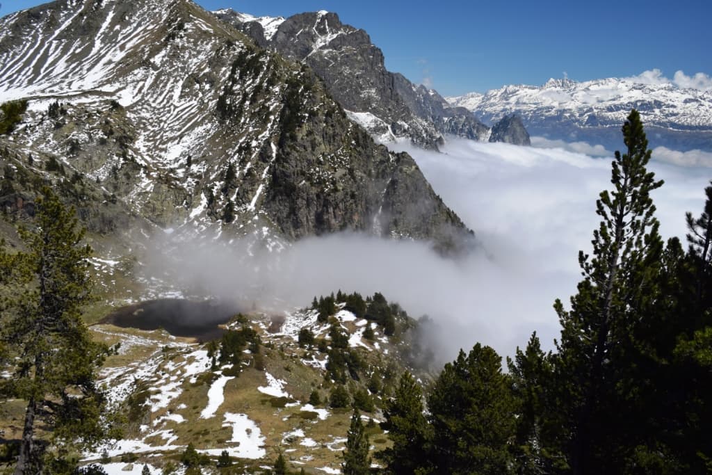 Vallée de la Romanche sous les nuages