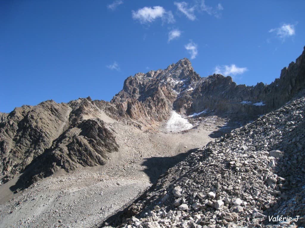 Aiguille du Plat de la Selle