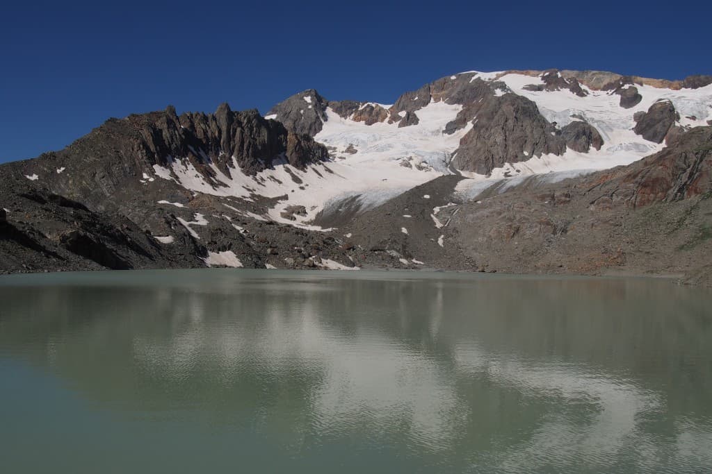 lac des quirlies  2564 m