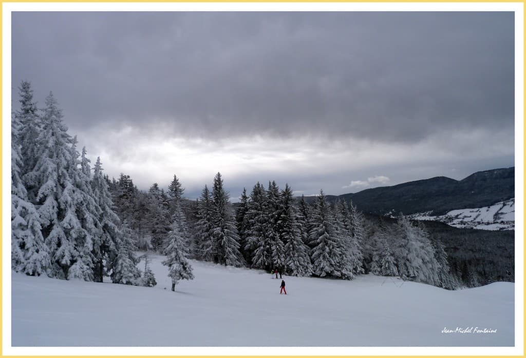 le ciel se charge...