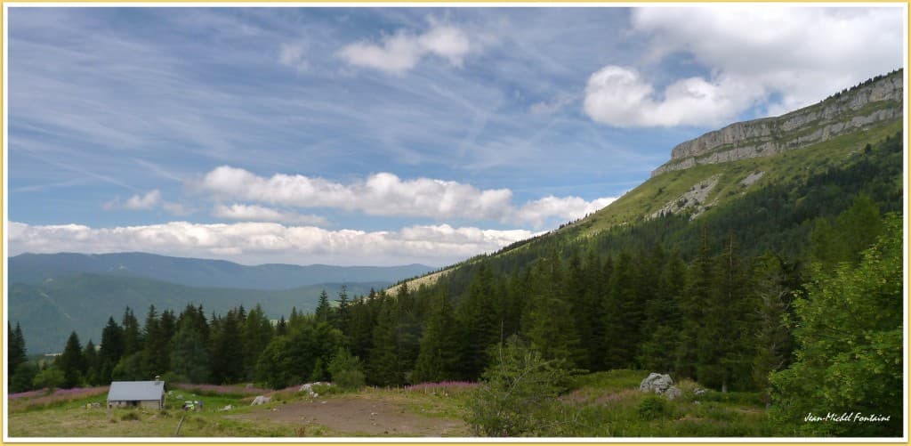 nuageux  sur les hauteurs et vent  frais